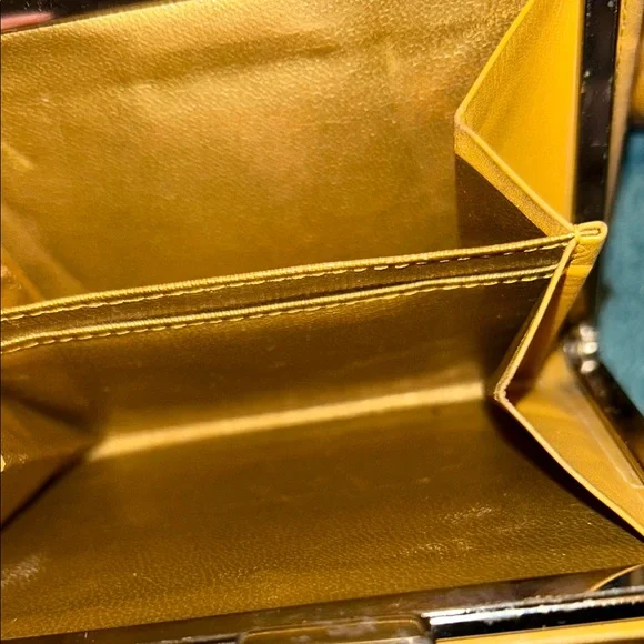 Vintage Givenchy Crossbody & Wallet Bundle – Project Lot - Picture 13 of 17